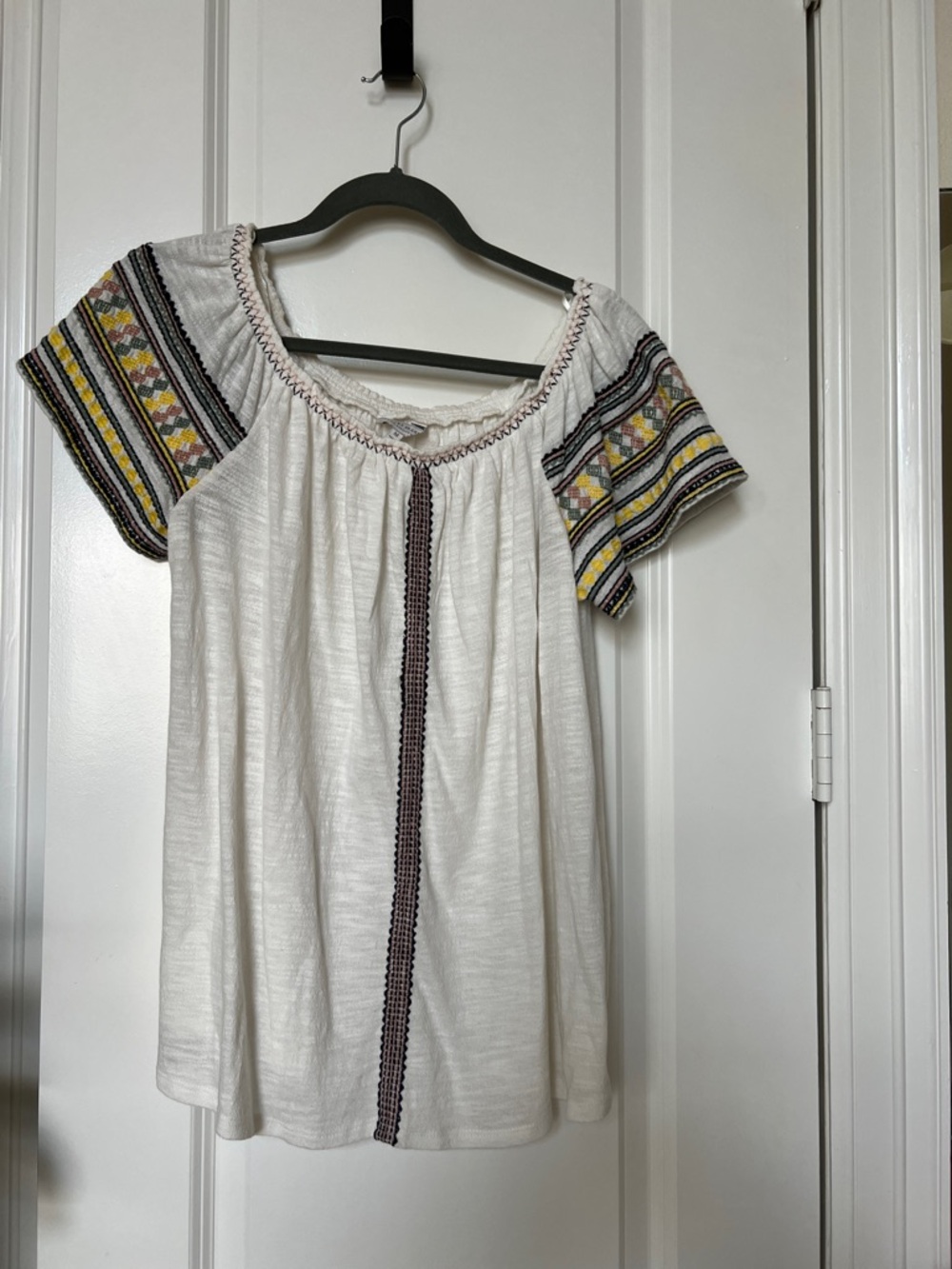 Lucky Brand White Peasant Top with Yellow & Black Embroidered Sleeves